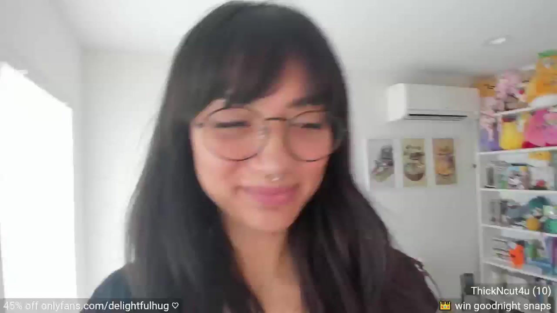 Gallery image thumbnail from DelightfulHug's myfreecams stream on, 08/08/2024, 21:13 image 6 of 20