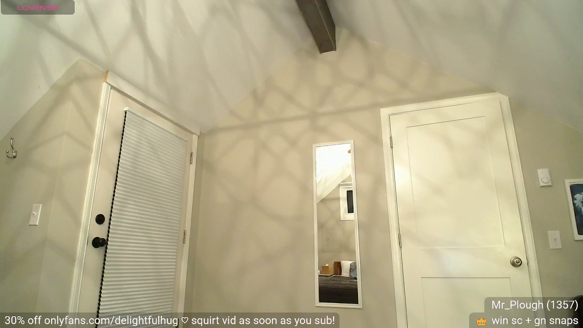 Gallery image thumbnail from DelightfulHug's myfreecams stream on, 10/24/2025, 04:03 image 17 of 20