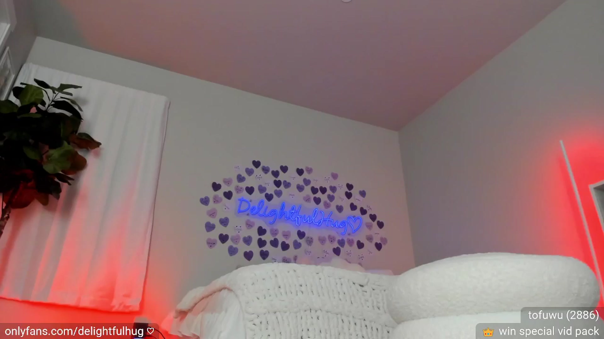 Gallery image thumbnail from DelightfulHug's myfreecams stream on, 04/11/2026, 04:38 image 9 of 20