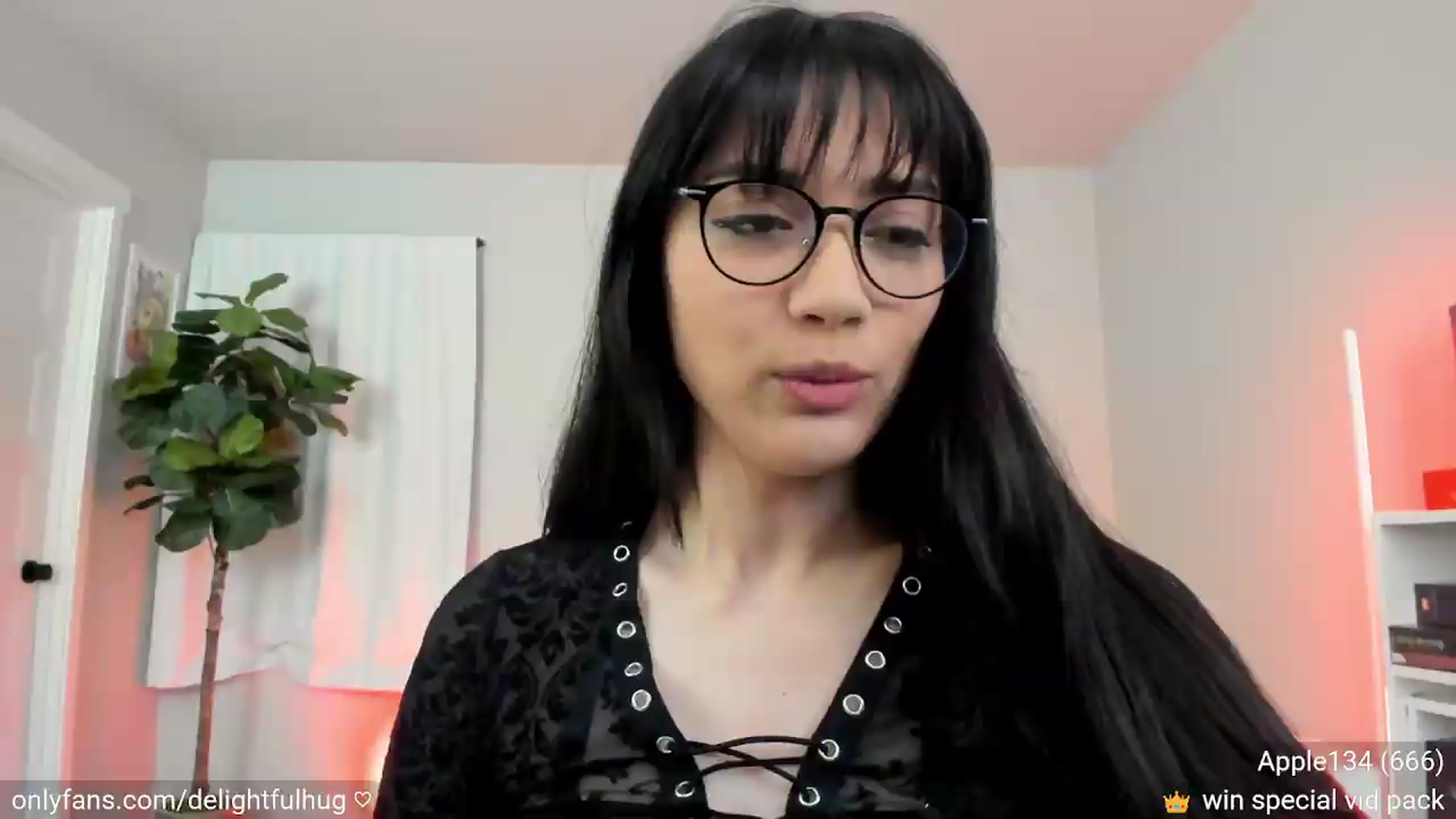 Gallery image thumbnail from DelightfulHug's myfreecams stream on, 04/25/2026, 04:54 image 1 of 20
