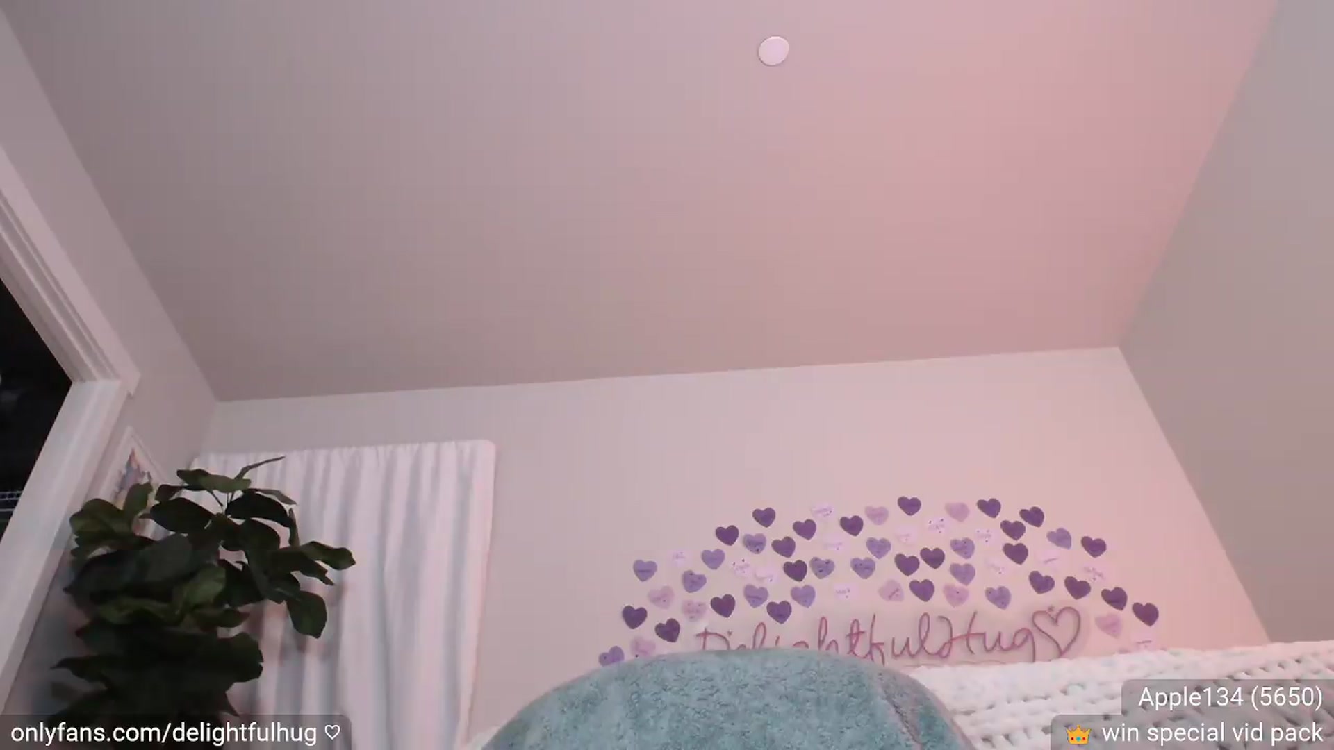 Gallery image thumbnail from DelightfulHug's myfreecams stream on, 07/17/2026, 04:56 image 15 of 20