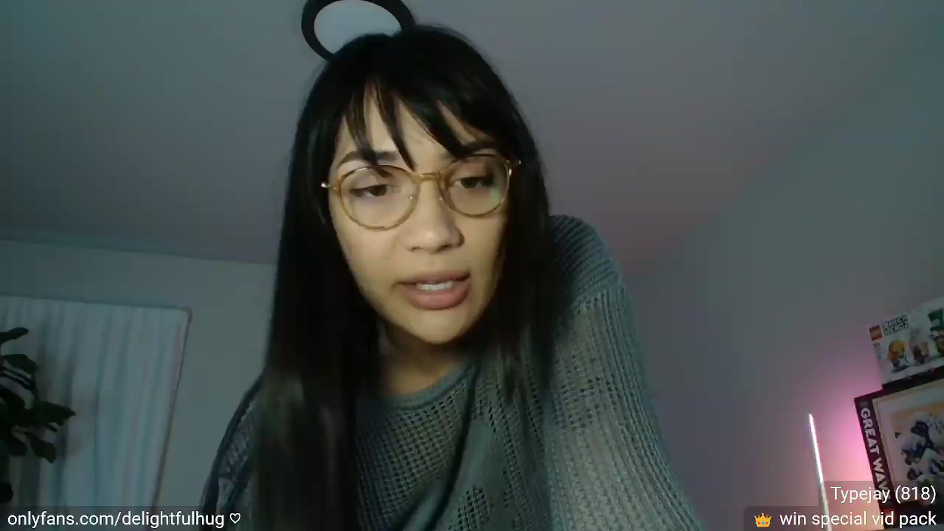 Gallery image thumbnail from DelightfulHug's myfreecams stream on, 07/18/2026, 03:44 image 14 of 20