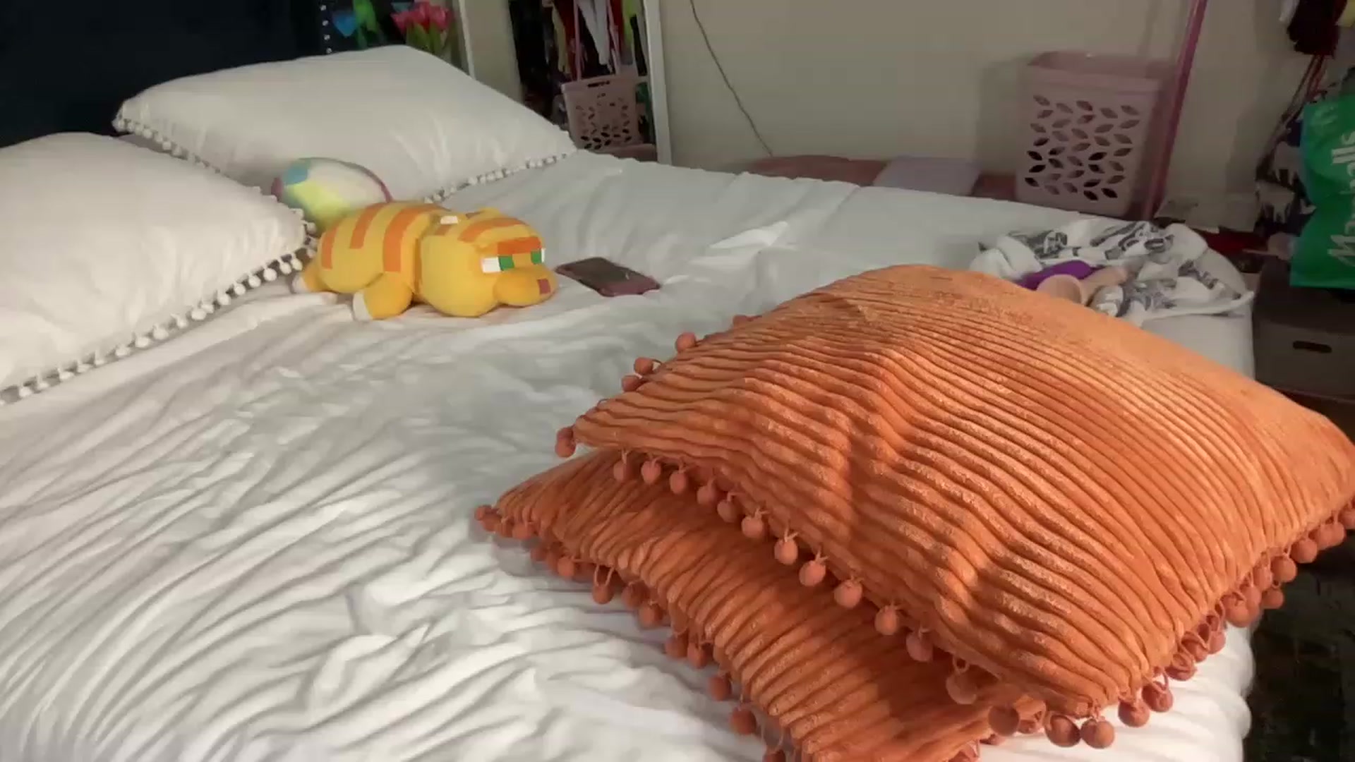 Gallery image thumbnail from DelilahWylde's myfreecams stream on, 05/31/2023, 22:03 image 10 of 20