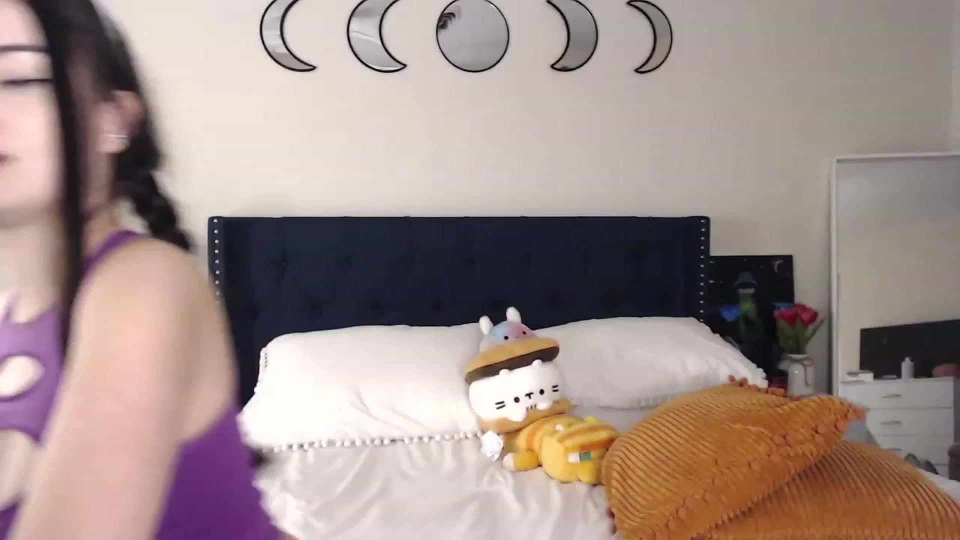 Gallery image thumbnail from DelilahWylde's myfreecams stream on, 09/29/2023, 05:09 image 16 of 20