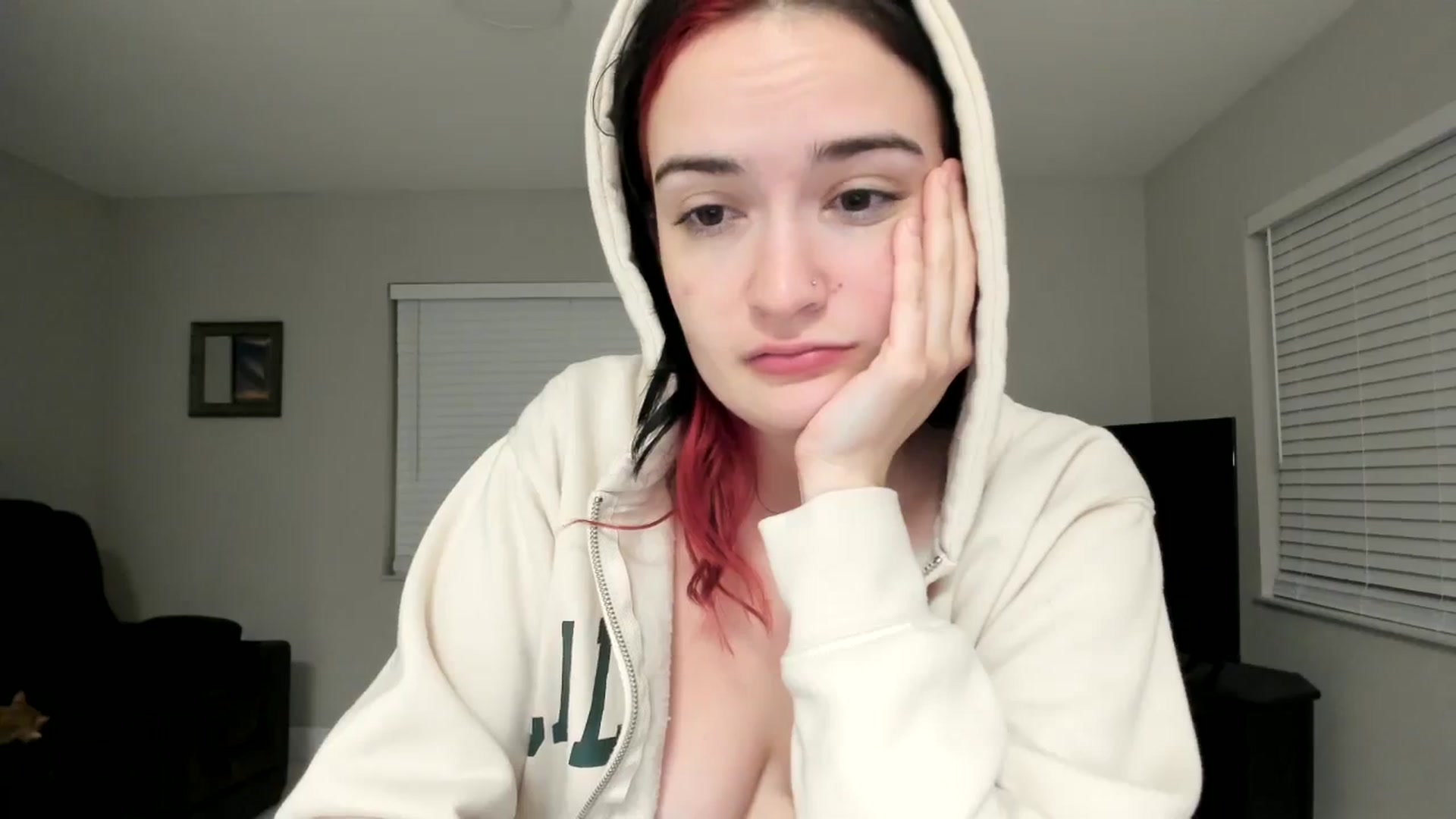 Gallery image thumbnail from DelilahWylde's myfreecams stream on, 10/28/2023, 06:44 image 4 of 20