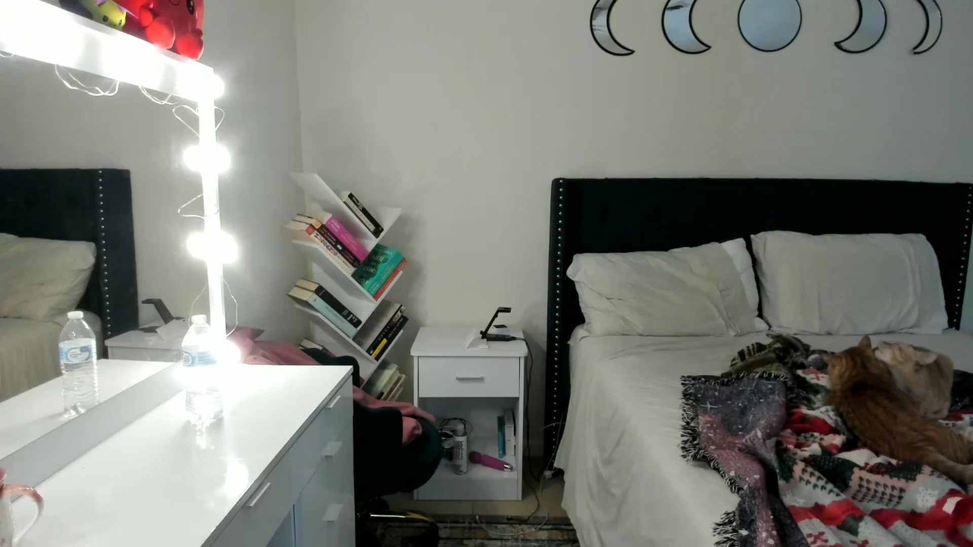 Gallery image thumbnail from DelilahWylde's myfreecams stream on, 06/02/2025, 03:11 image 2 of 20