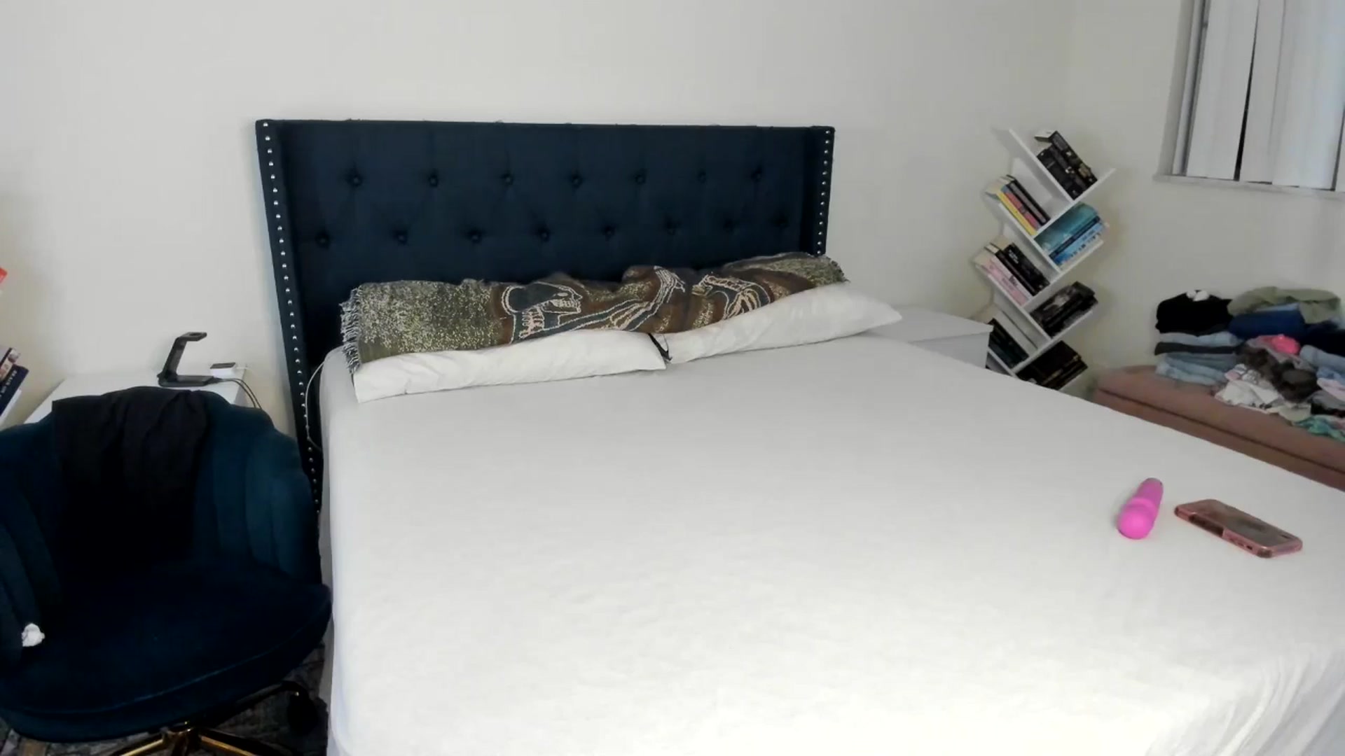 Gallery image thumbnail from DelilahWylde's myfreecams stream on, 06/28/2025, 06:02 image 15 of 20