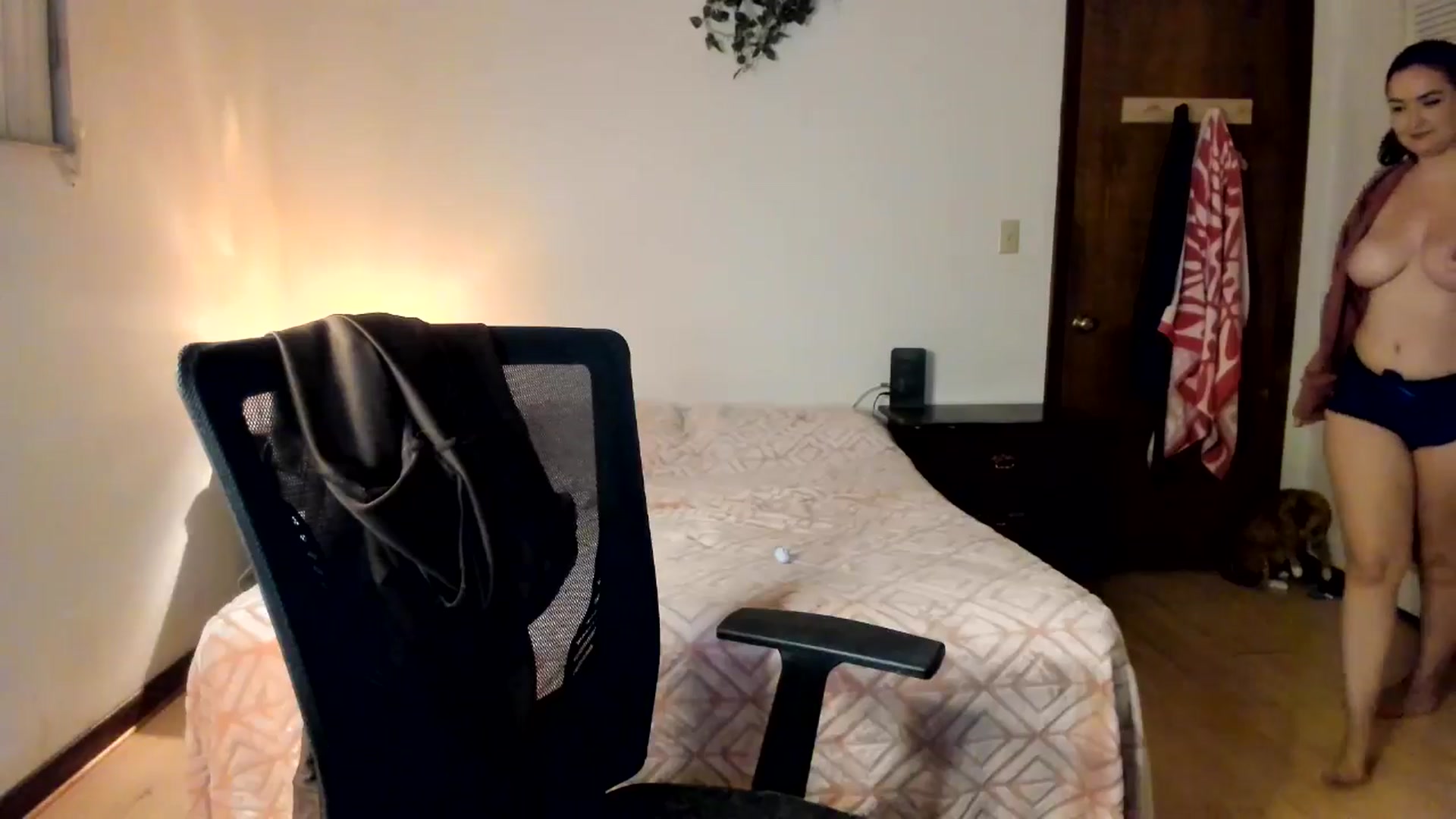 Gallery image thumbnail from DelilahWylde's myfreecams stream on, 02/24/2026, 07:17 image 4 of 20