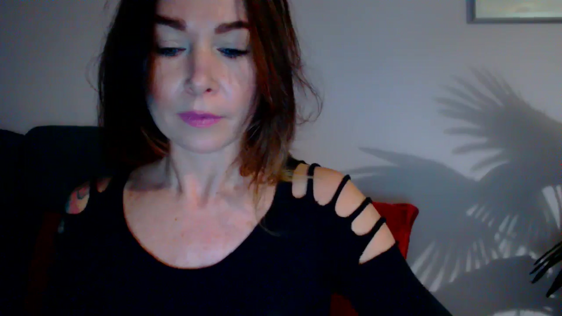 Gallery image thumbnail from Delilah_sweet's myfreecams stream on, 11/09/2023, 16:35 image 5 of 20