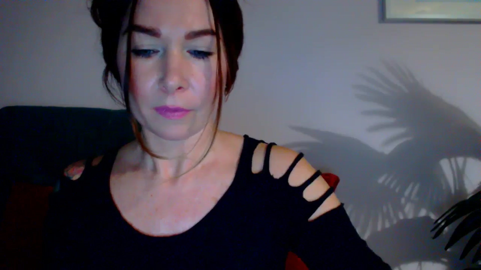 Gallery image thumbnail from Delilah_sweet's myfreecams stream on, 11/09/2023, 16:35 image 14 of 20
