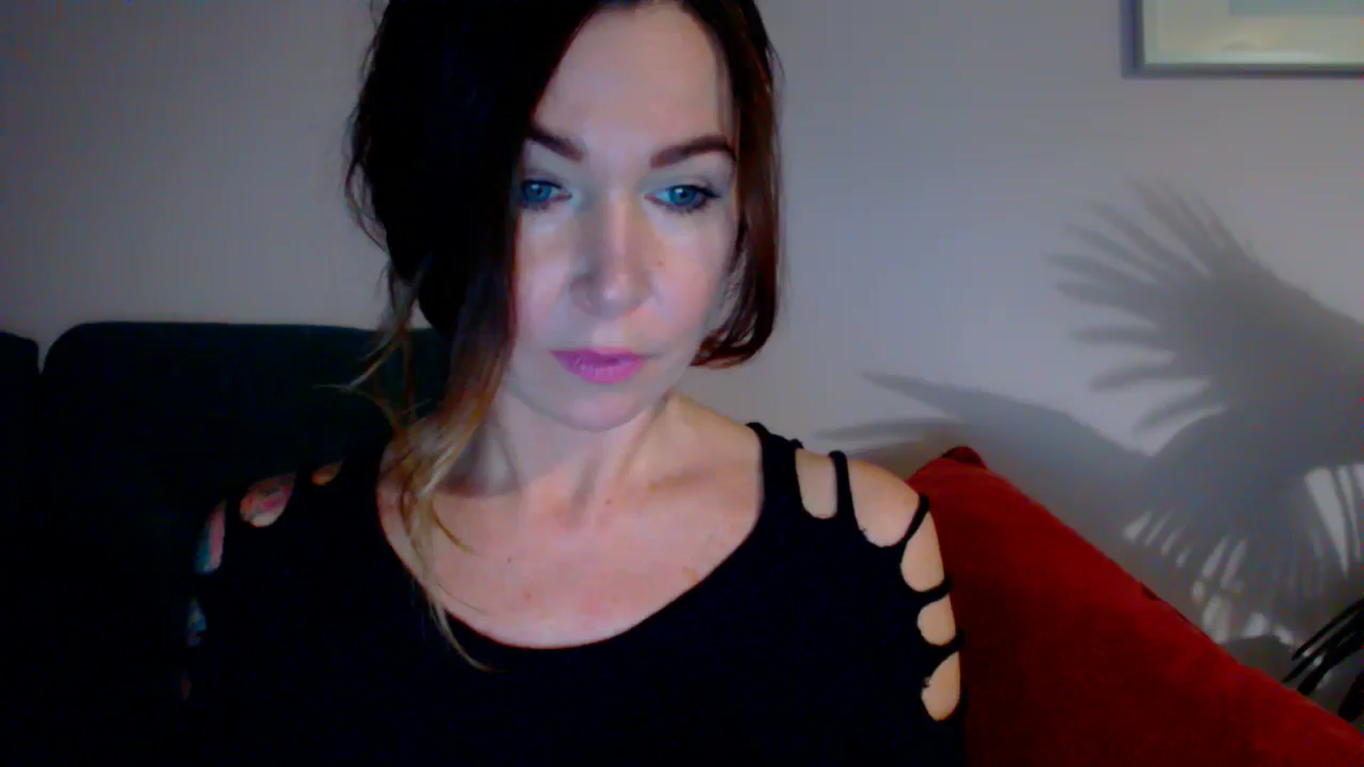 Gallery image thumbnail from Delilah_sweet's myfreecams stream on, 11/09/2023, 17:47 image 17 of 20