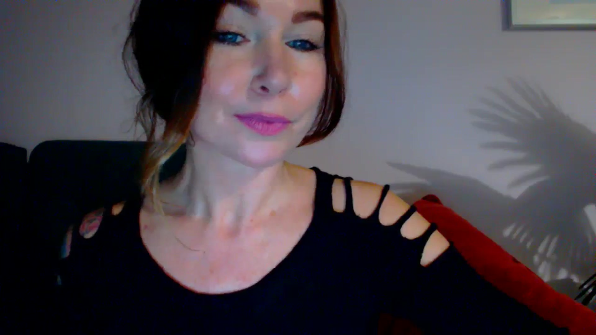 Gallery image thumbnail from Delilah_sweet's myfreecams stream on, 11/09/2023, 17:47 image 15 of 20