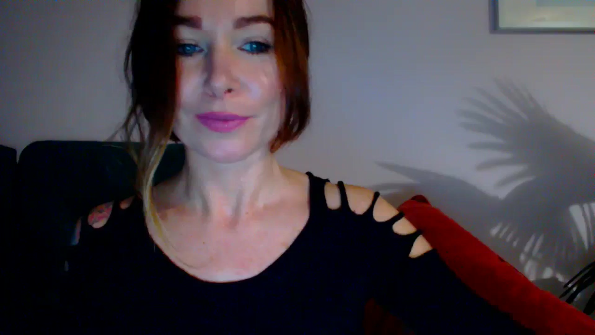 Gallery image thumbnail from Delilah_sweet's myfreecams stream on, 11/09/2023, 17:47 image 19 of 20