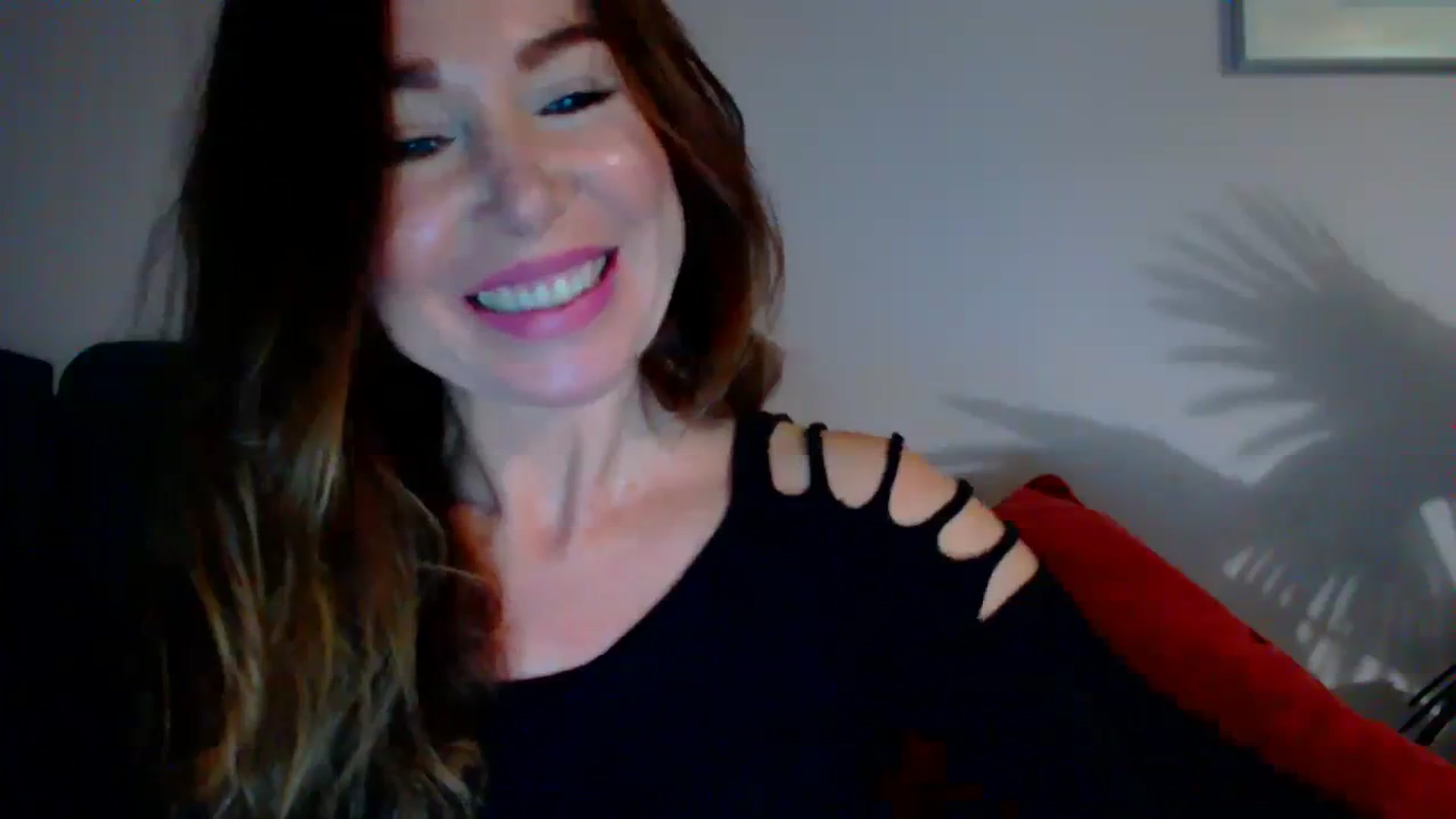 Gallery image thumbnail from Delilah_sweet's myfreecams stream on, 11/09/2023, 17:47 image 2 of 20