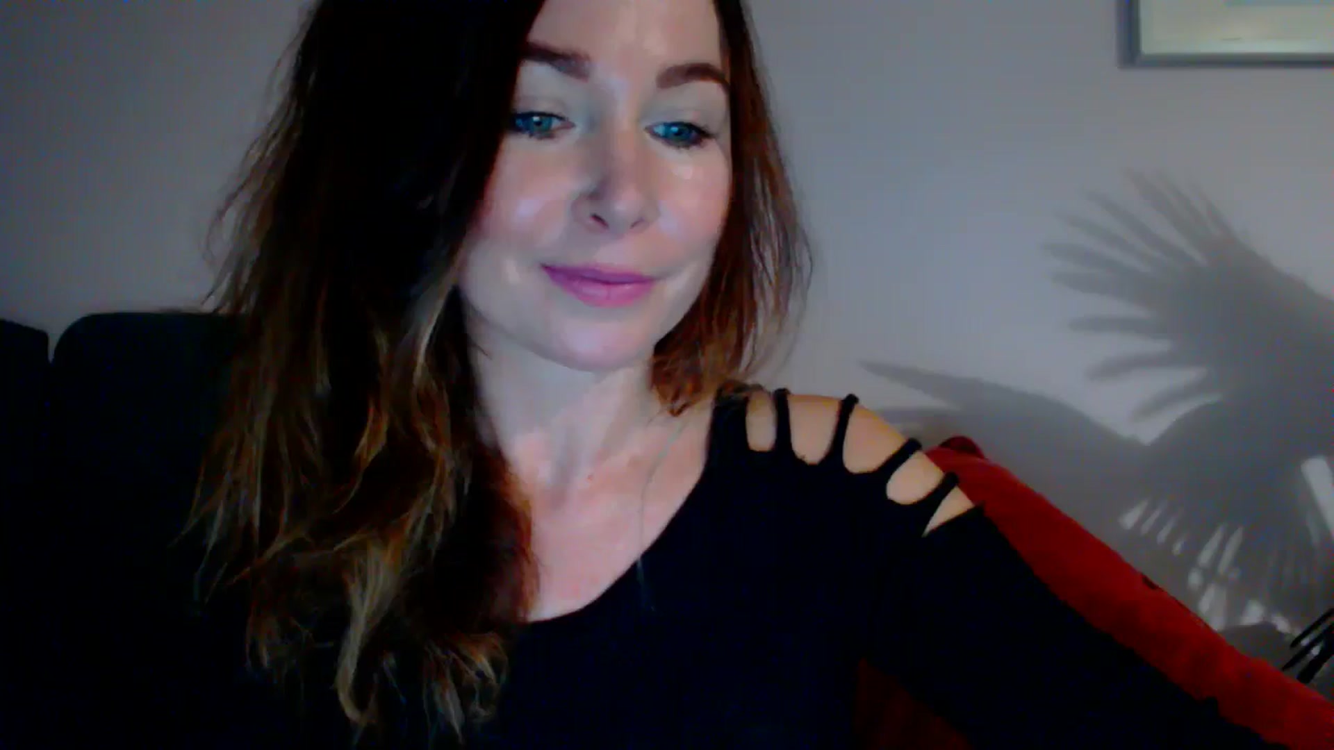 Gallery image thumbnail from Delilah_sweet's myfreecams stream on, 11/09/2023, 17:47 image 7 of 20