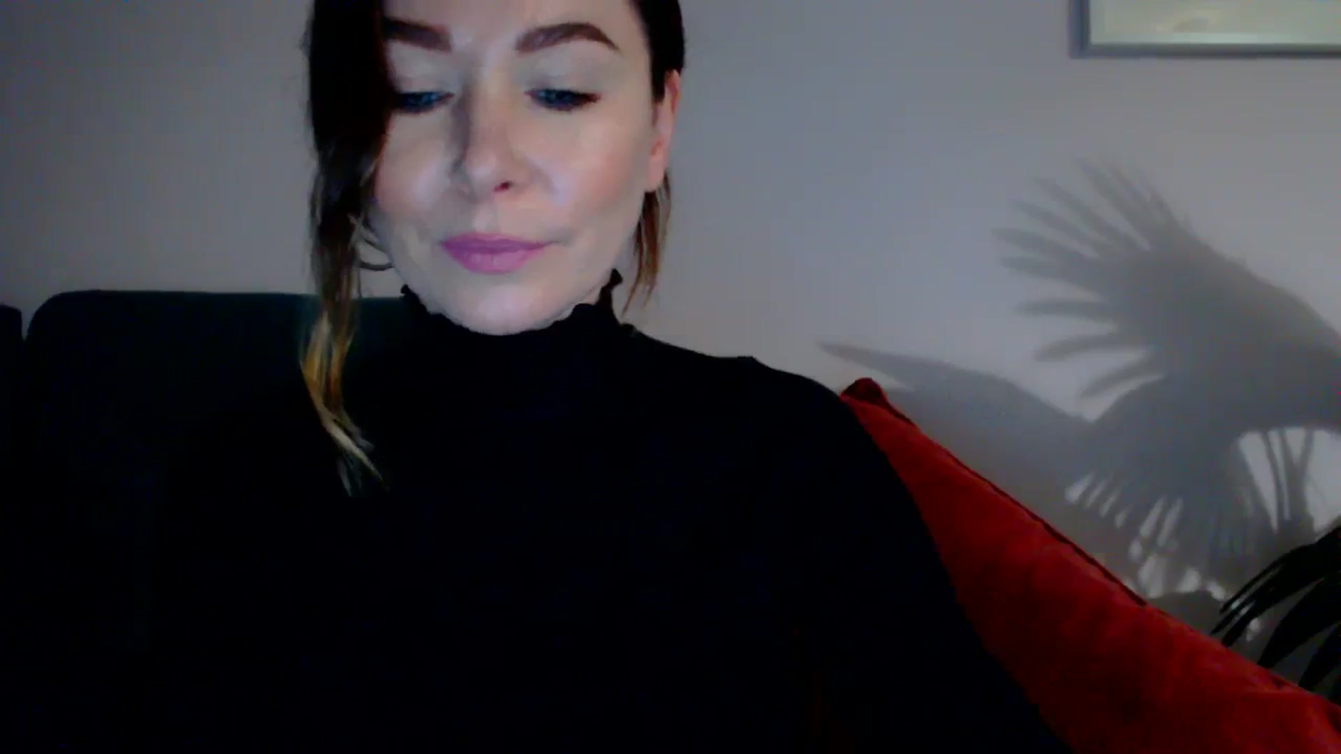 Gallery image thumbnail from Delilah_sweet's myfreecams stream on, 11/13/2023, 16:35 image 18 of 20