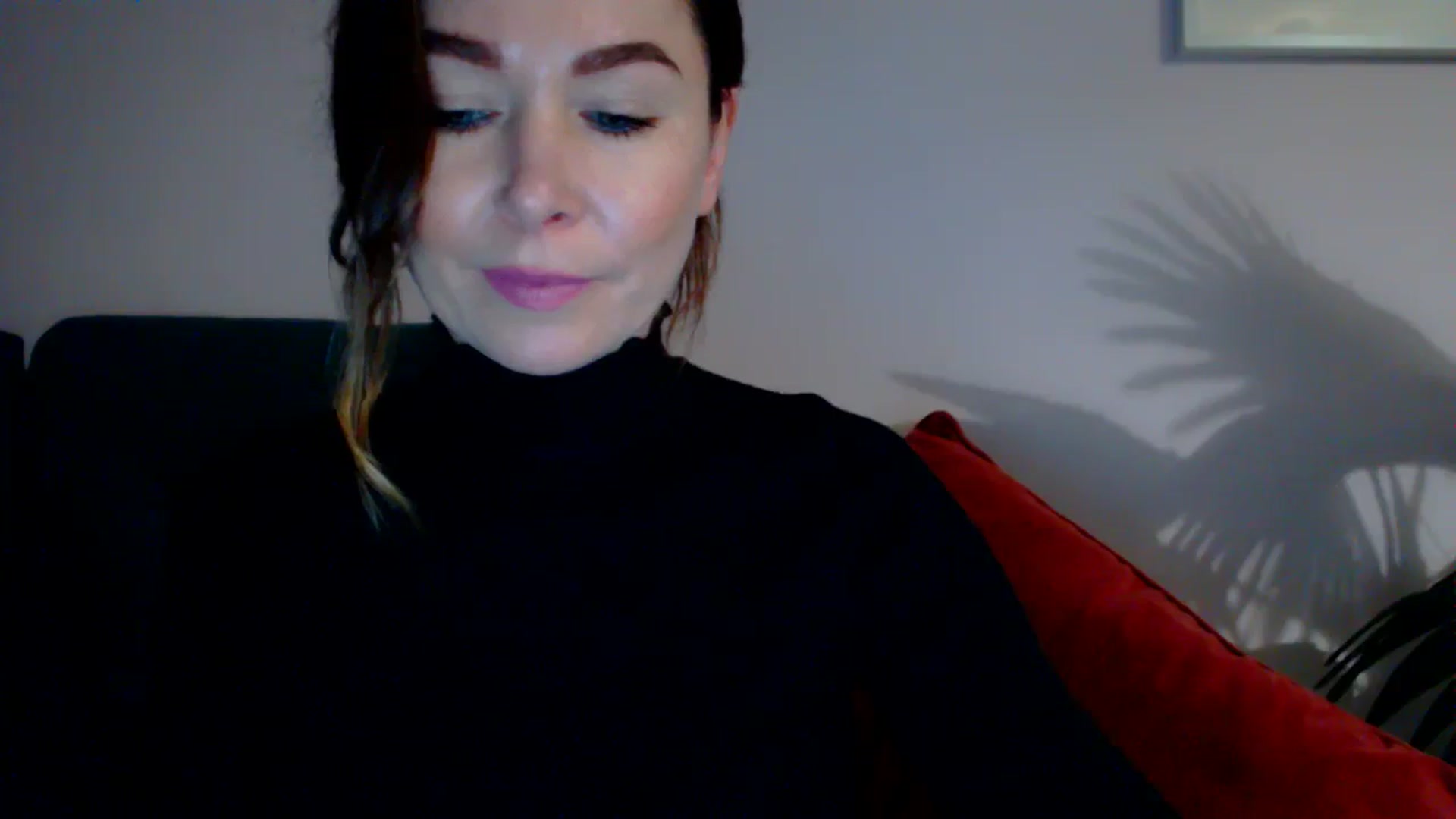 Gallery image thumbnail from Delilah_sweet's myfreecams stream on, 11/13/2023, 16:35 image 16 of 20
