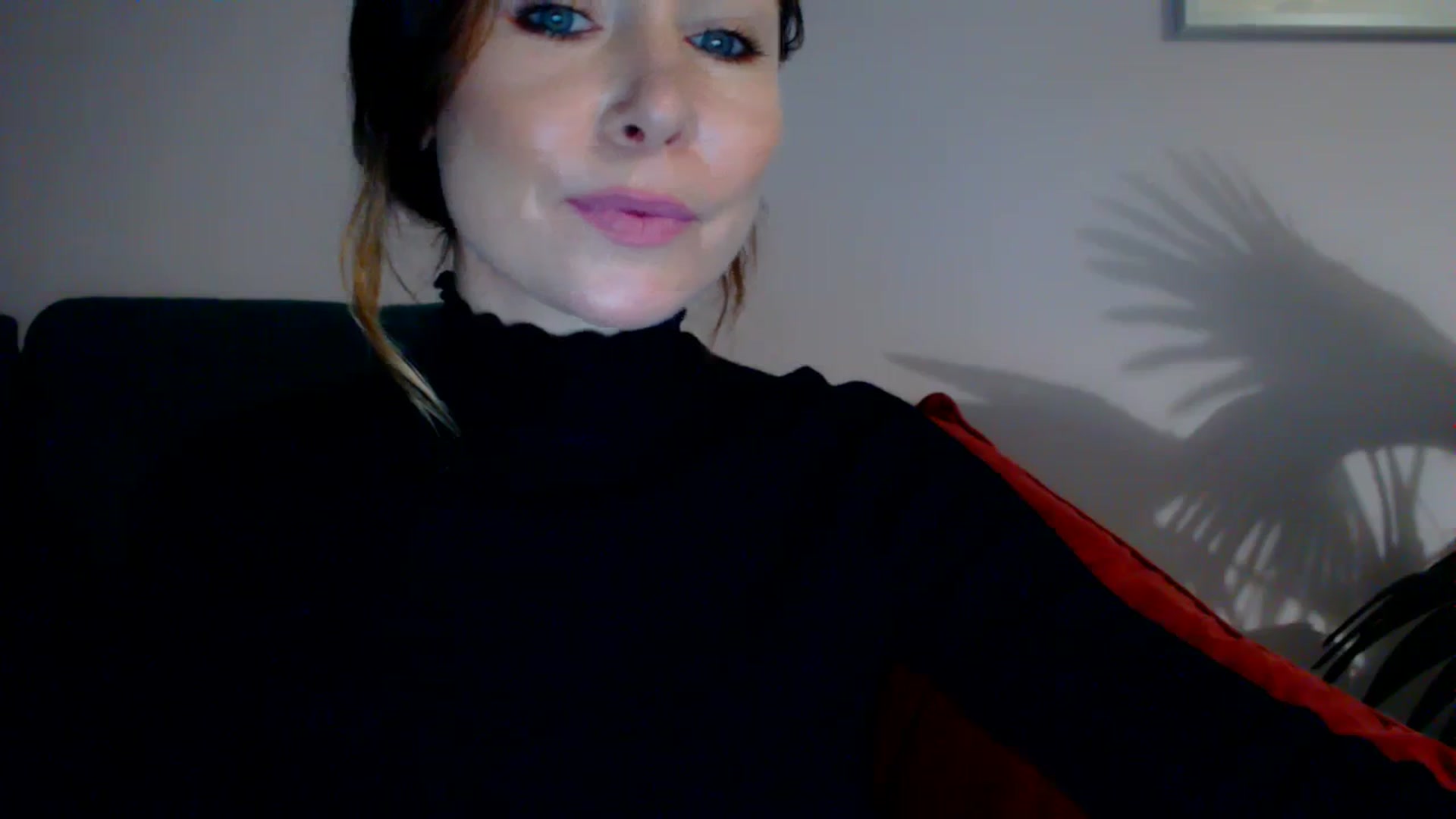Gallery image thumbnail from Delilah_sweet's myfreecams stream on, 11/13/2023, 16:35 image 20 of 20