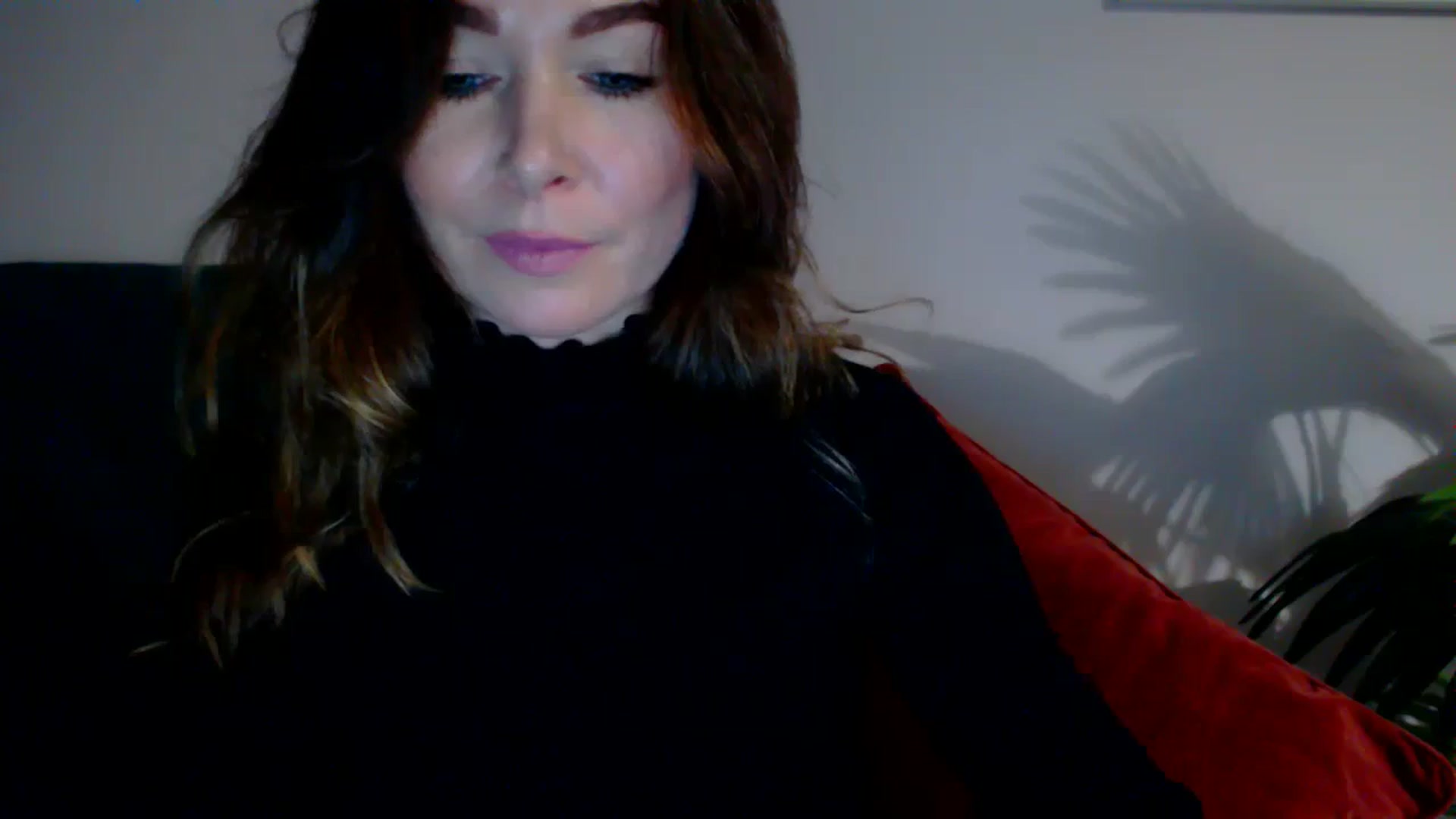 Gallery image thumbnail from Delilah_sweet's myfreecams stream on, 11/13/2023, 17:47 image 8 of 20