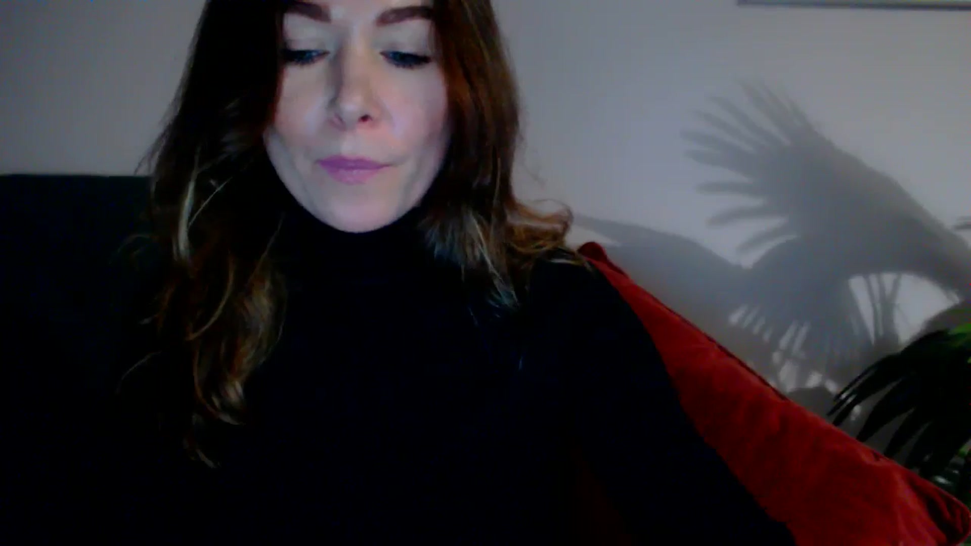 Gallery image thumbnail from Delilah_sweet's myfreecams stream on, 11/13/2023, 17:47 image 13 of 20