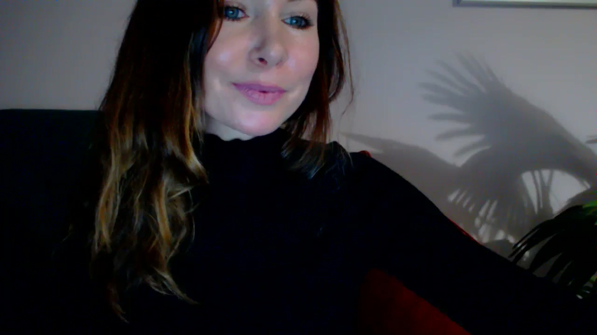 Gallery image thumbnail from Delilah_sweet's myfreecams stream on, 11/13/2023, 17:47 image 18 of 20