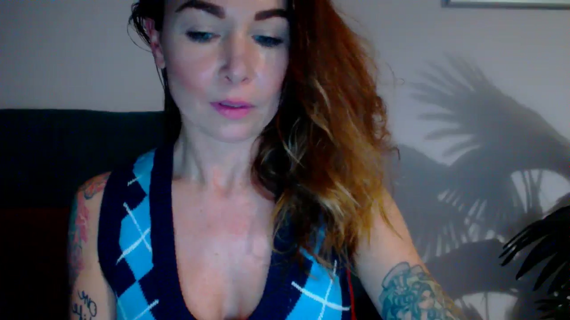 Gallery image thumbnail from Delilah_sweet's myfreecams stream on, 11/16/2023, 15:36 image 12 of 20
