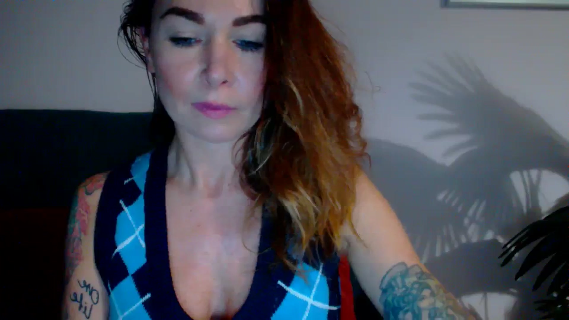 Gallery image thumbnail from Delilah_sweet's myfreecams stream on, 11/16/2023, 15:36 image 14 of 20
