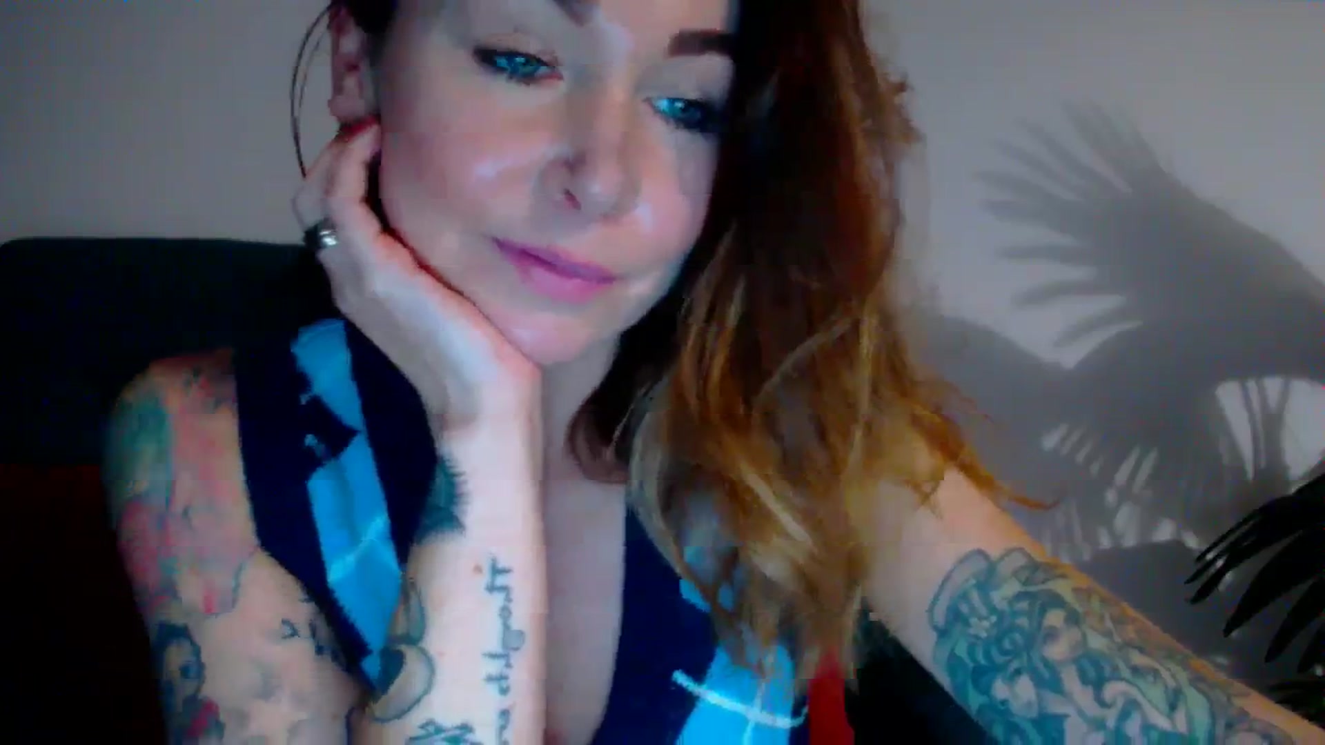 Gallery image thumbnail from Delilah_sweet's myfreecams stream on, 11/16/2023, 15:36 image 3 of 20