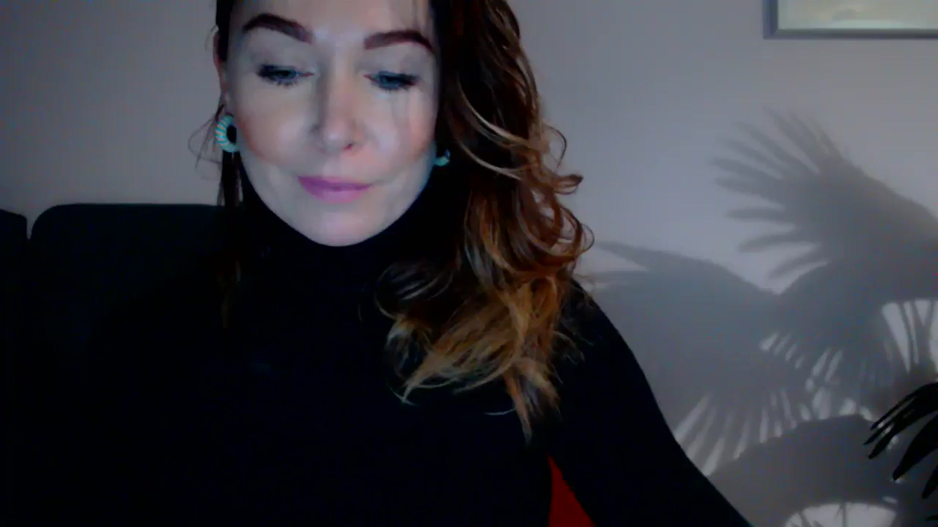 Gallery image thumbnail from Delilah_sweet's myfreecams stream on, 11/22/2023, 16:58 image 10 of 20