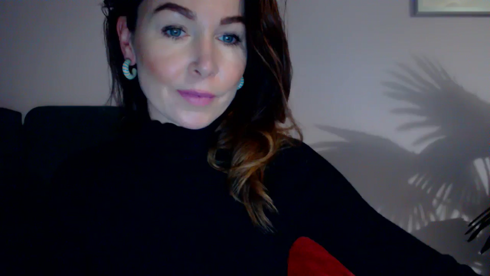 Gallery image thumbnail from Delilah_sweet's myfreecams stream on, 11/22/2023, 16:58 image 2 of 20