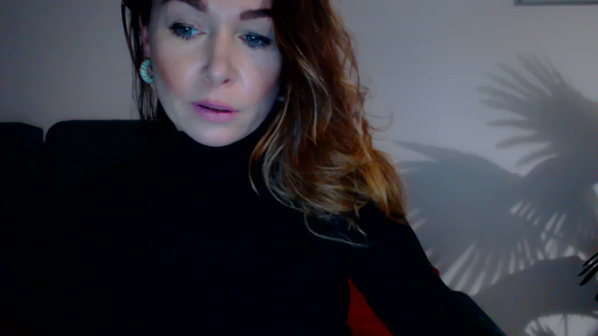 Gallery image thumbnail from Delilah_sweet's myfreecams stream on, 11/22/2023, 17:47 image 1 of 20