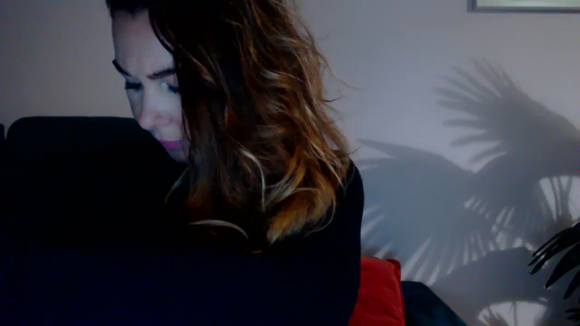 Gallery image thumbnail from Delilah_sweet's myfreecams stream on, 11/22/2023, 17:47 image 8 of 20