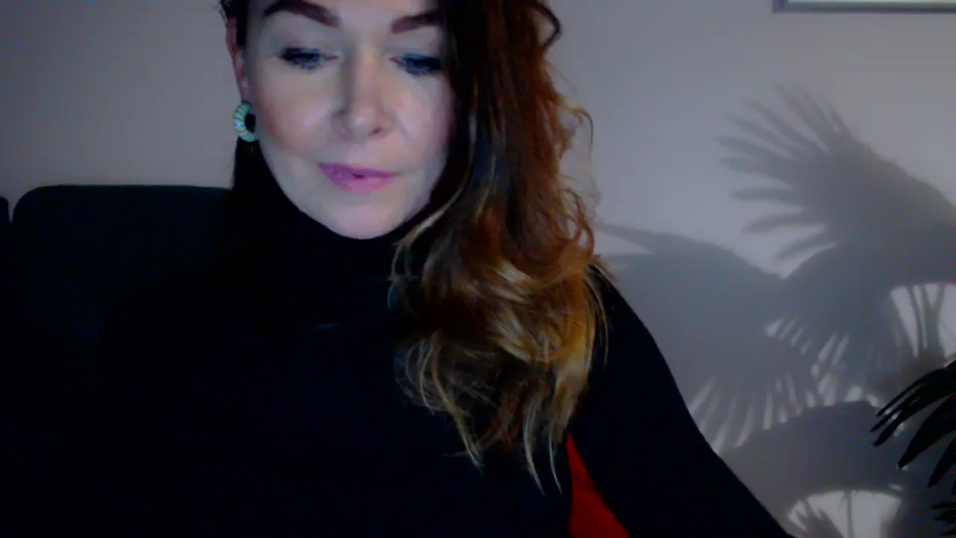 Gallery image thumbnail from Delilah_sweet's myfreecams stream on, 11/22/2023, 17:47 image 20 of 20