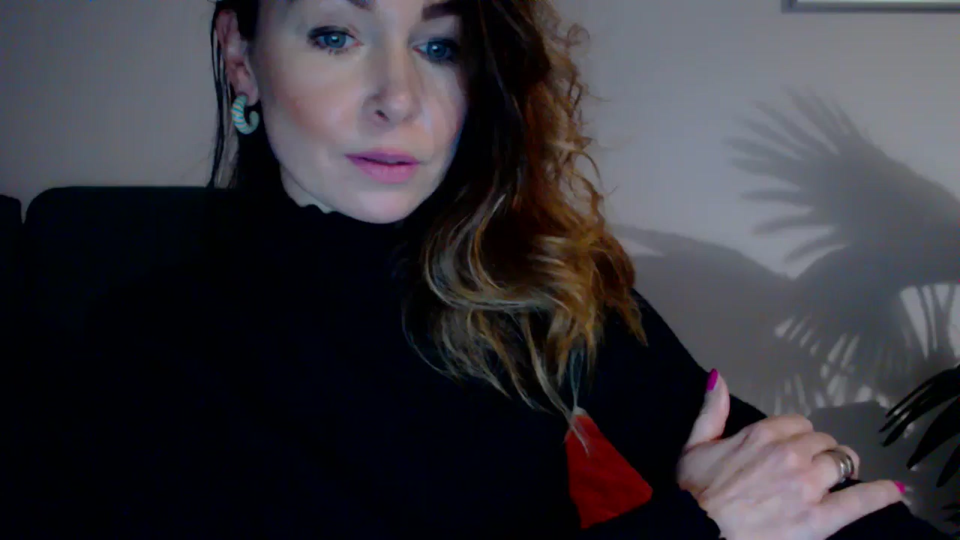 Gallery image thumbnail from Delilah_sweet's myfreecams stream on, 11/22/2023, 18:48 image 1 of 20