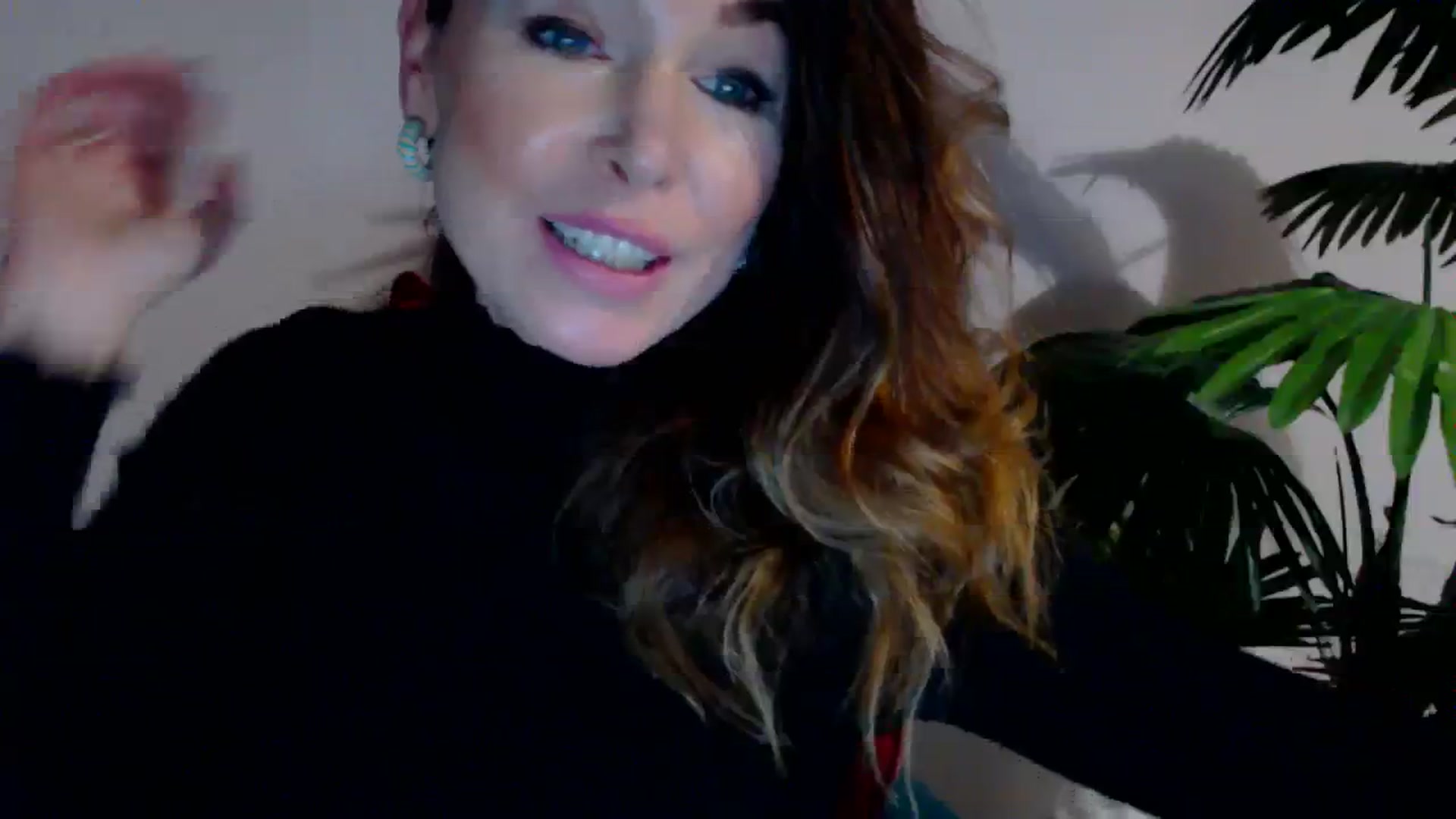 Gallery image thumbnail from Delilah_sweet's myfreecams stream on, 11/22/2023, 18:48 image 4 of 20