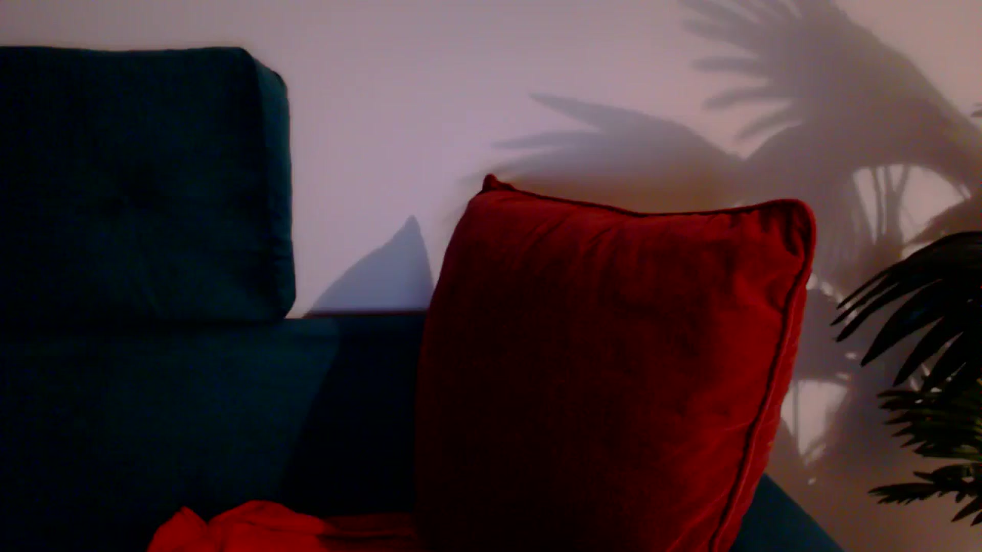 Gallery image thumbnail from Delilah_sweet's myfreecams stream on, 11/22/2023, 18:48 image 6 of 20
