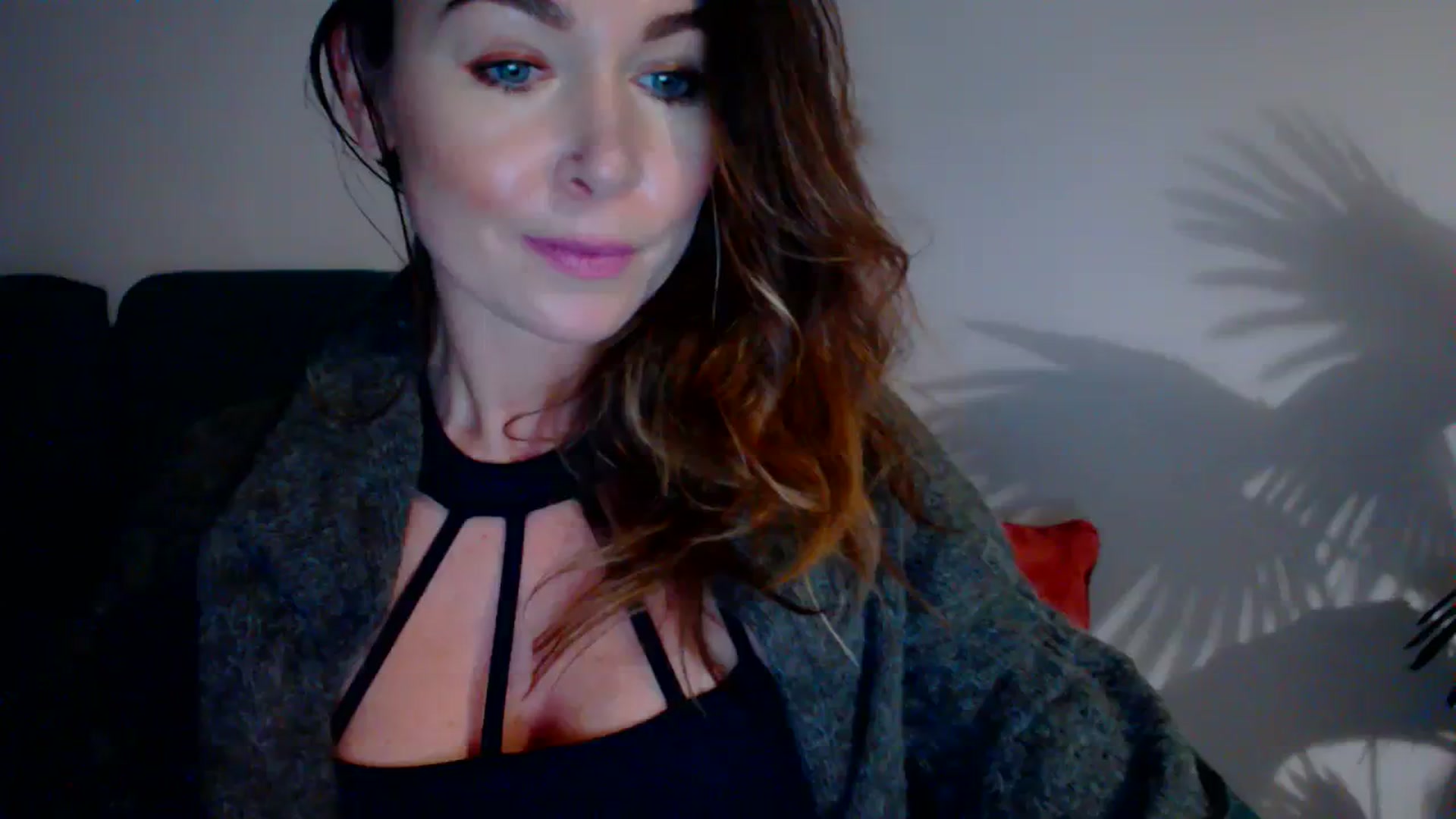 Gallery image thumbnail from Delilah_sweet's myfreecams stream on, 11/23/2023, 16:46 image 12 of 20