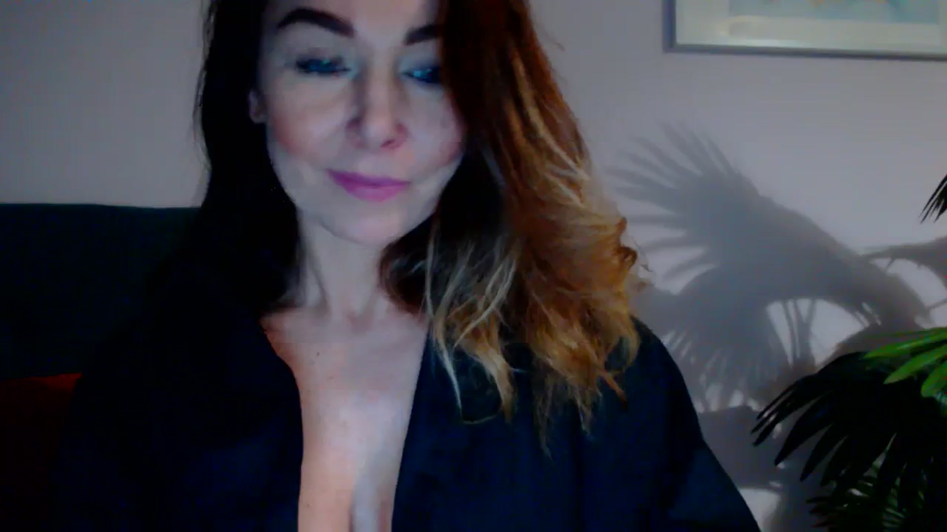 Gallery image thumbnail from Delilah_sweet's myfreecams stream on, 11/27/2023, 17:57 image 4 of 20