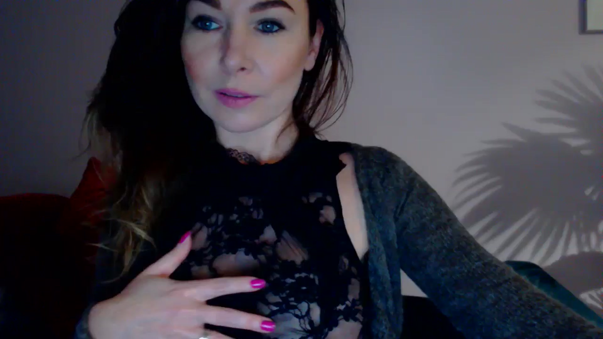 Gallery image thumbnail from Delilah_sweet's myfreecams stream on, 12/07/2023, 14:55 image 8 of 20
