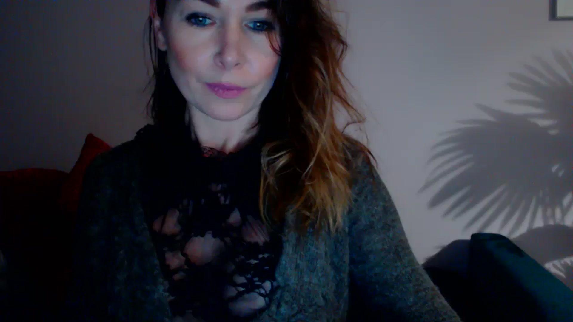 Gallery image thumbnail from Delilah_sweet's myfreecams stream on, 12/07/2023, 16:52 image 19 of 20