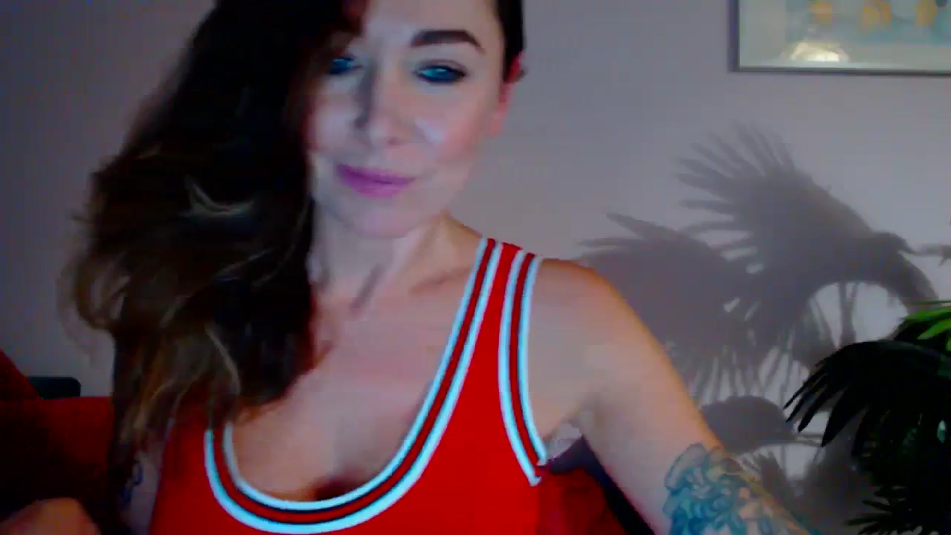 Gallery image thumbnail from Delilah_sweet's myfreecams stream on, 01/04/2024, 15:42 image 12 of 20