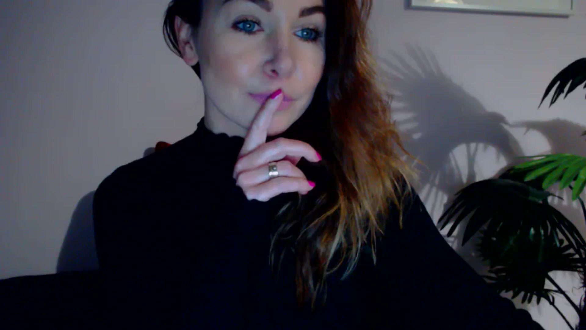 Gallery image thumbnail from Delilah_sweet's myfreecams stream on, 01/08/2024, 16:54 image 5 of 20