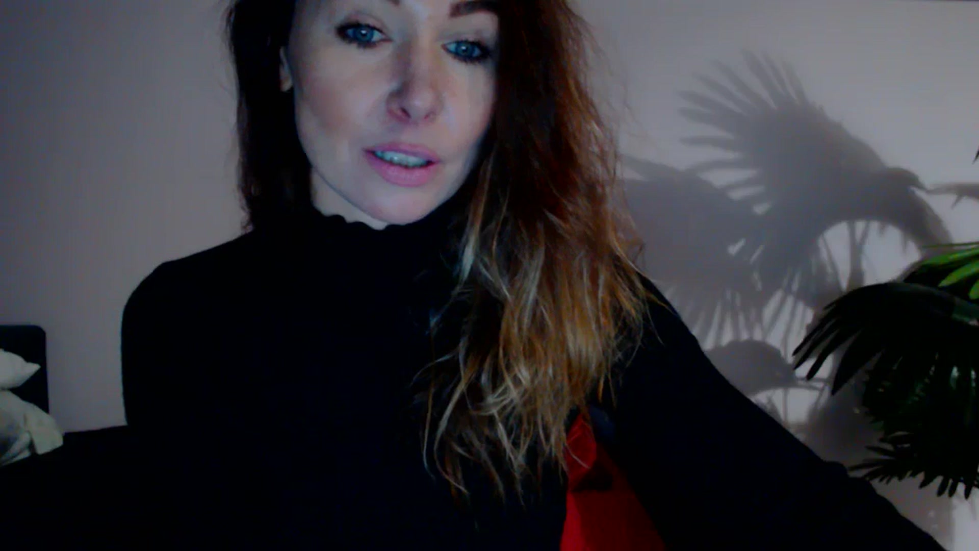 Gallery image thumbnail from Delilah_sweet's myfreecams stream on, 01/08/2024, 18:17 image 7 of 20