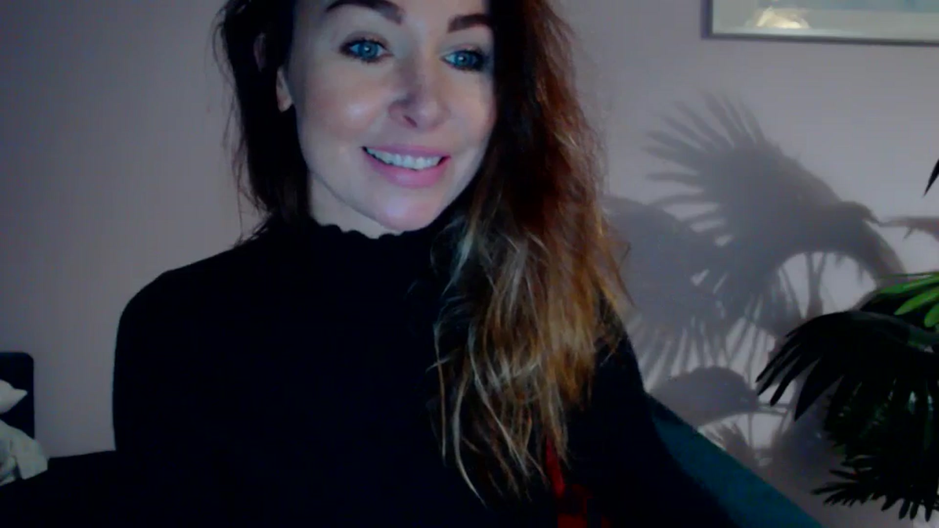 Gallery image thumbnail from Delilah_sweet's myfreecams stream on, 01/08/2024, 18:17 image 6 of 20