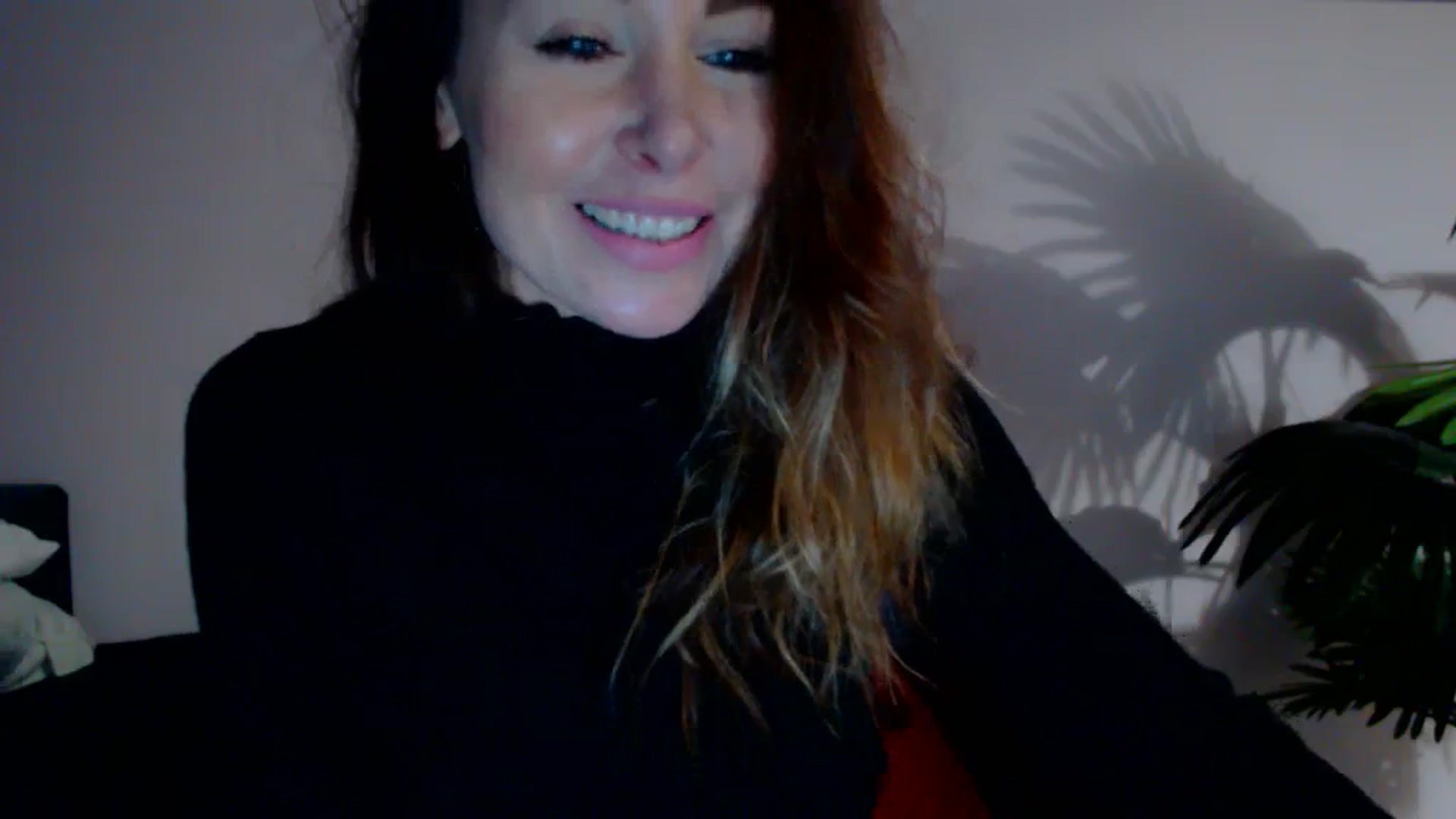 Gallery image thumbnail from Delilah_sweet's myfreecams stream on, 01/08/2024, 18:17 image 8 of 20