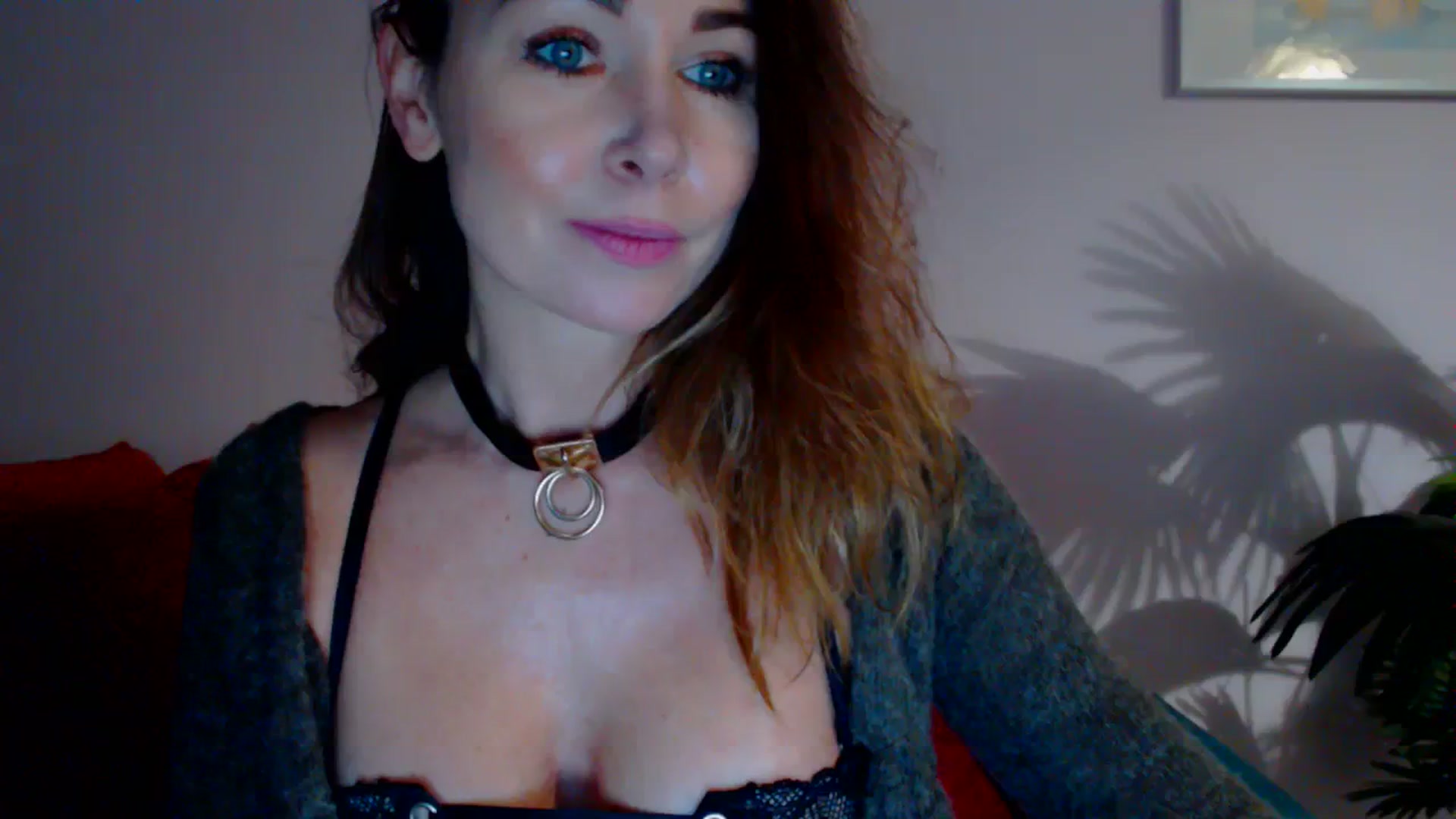 Gallery image thumbnail from Delilah_sweet's myfreecams stream on, 01/09/2024, 18:08 image 19 of 20