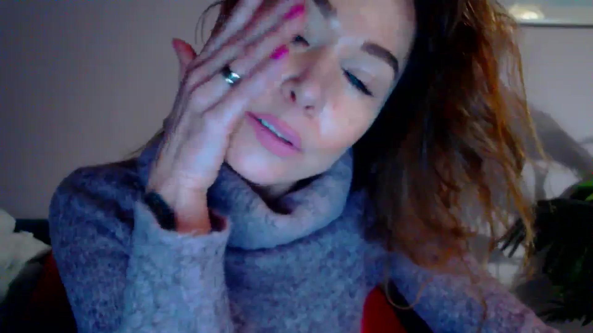 Gallery image thumbnail from Delilah_sweet's myfreecams stream on, 01/10/2024, 18:12 image 3 of 20