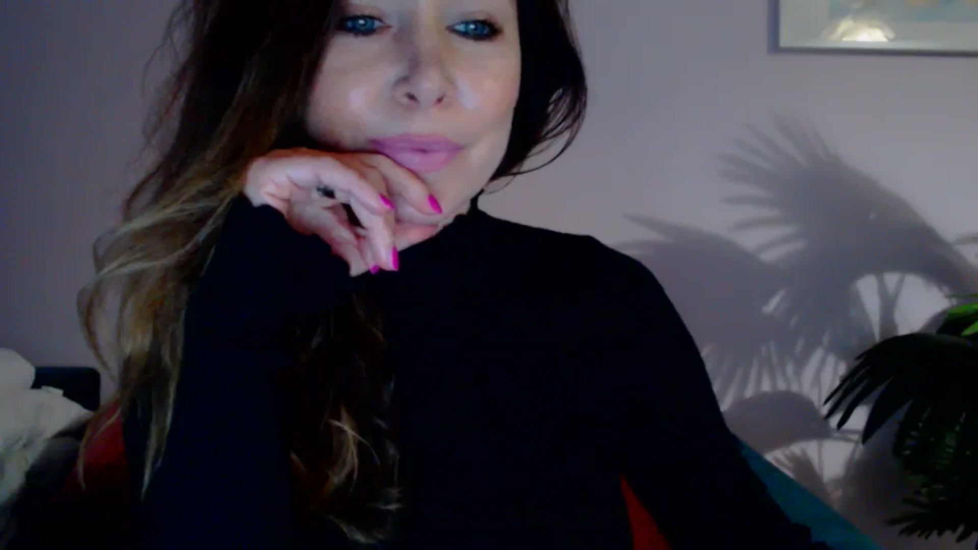 Gallery image thumbnail from Delilah_sweet's myfreecams stream on, 01/11/2024, 15:04 image 10 of 20