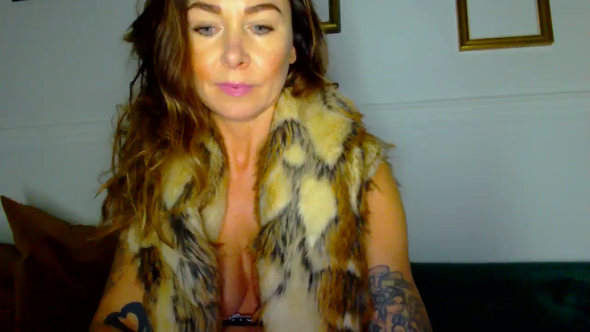 Gallery image thumbnail from Delilah_sweet's myfreecams stream on, 01/16/2024, 17:49 image 2 of 20