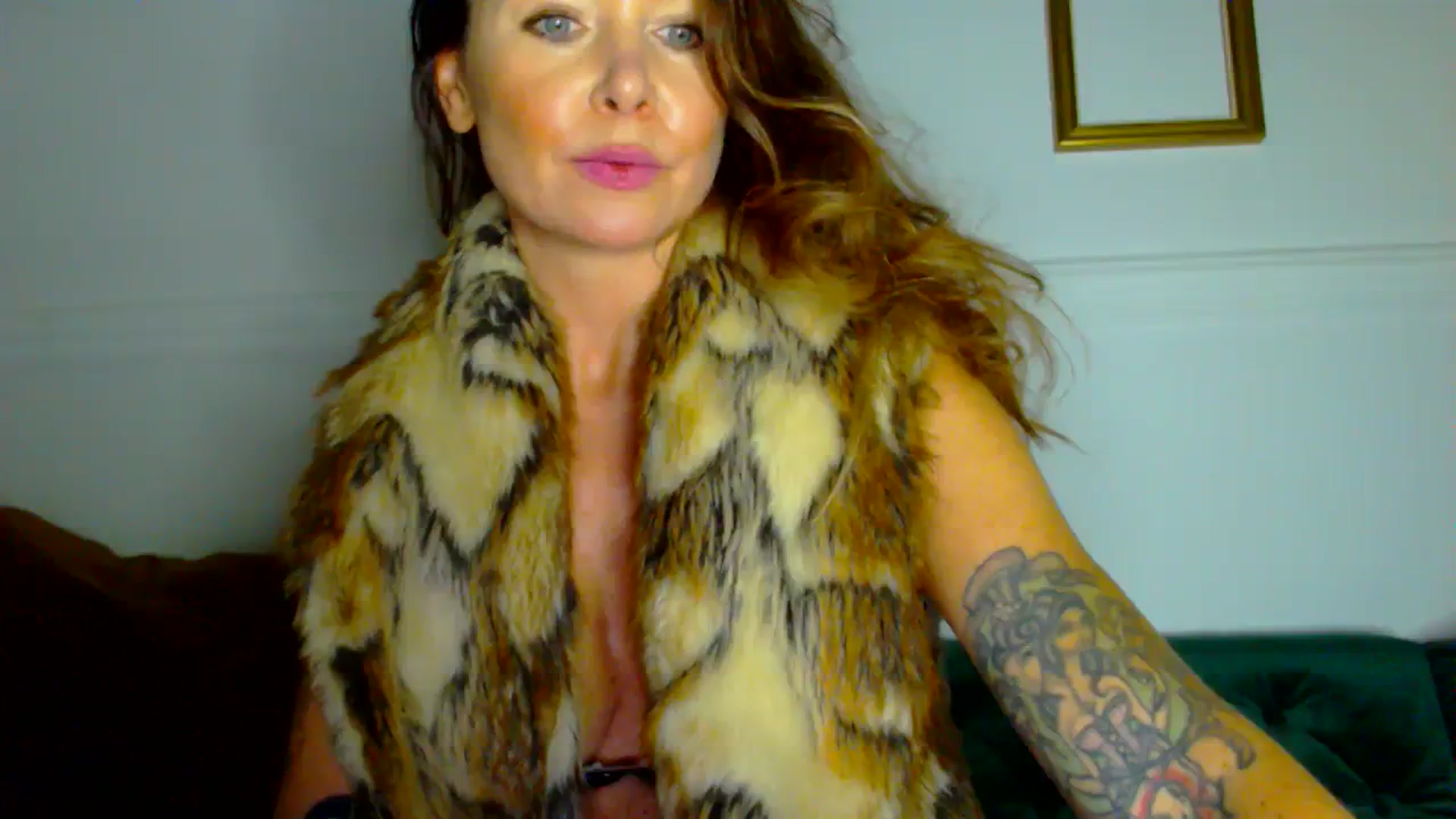 Gallery image thumbnail from Delilah_sweet's myfreecams stream on, 01/16/2024, 18:11 image 12 of 20